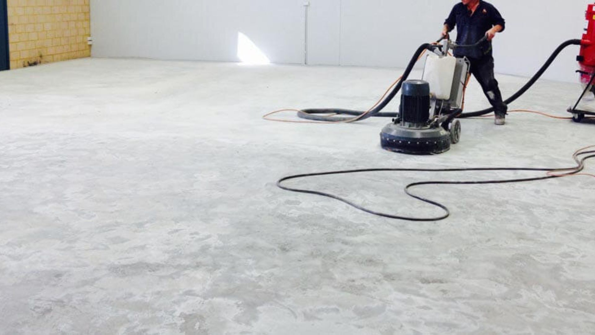 What Are the Benefits of Opting for Floor Grinding Machine Rental in Dubai Instead of Buying?