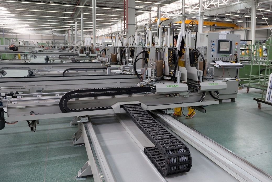 What Are the Common Challenges Faced in Slab Cutting?